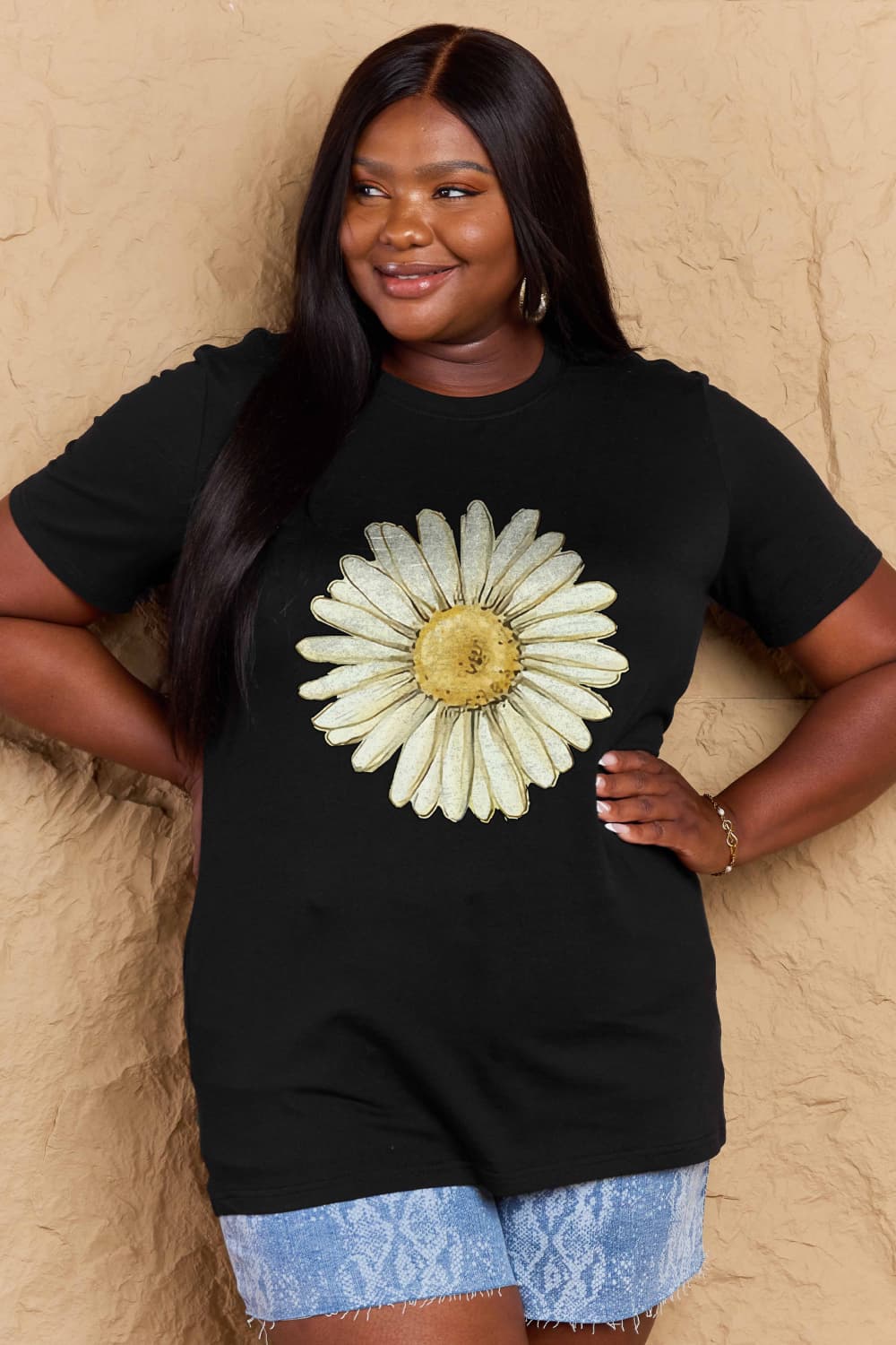 Simply Love Full Size FLOWER Graphic Cotton Tee king-general-store-5710.myshopify.com