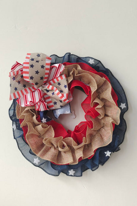 Independence Day Knit Wall Wreath king-general-store-5710.myshopify.com