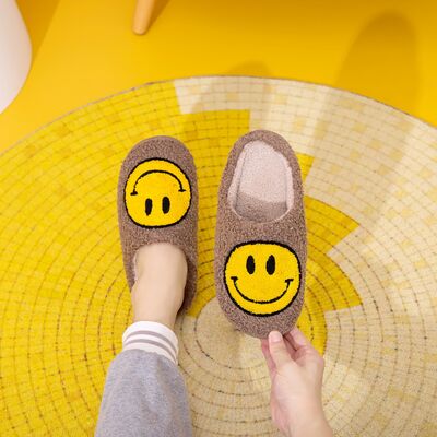 Melody Smiley Face Slippers king-general-store-5710.myshopify.com