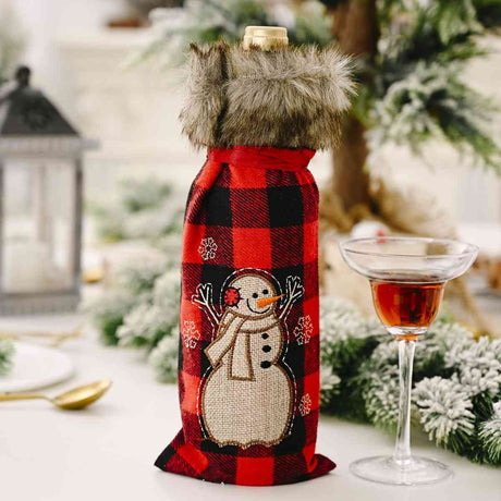 Christmas Graphic Plaid Wine Bottle Cover king-general-store-5710.myshopify.com