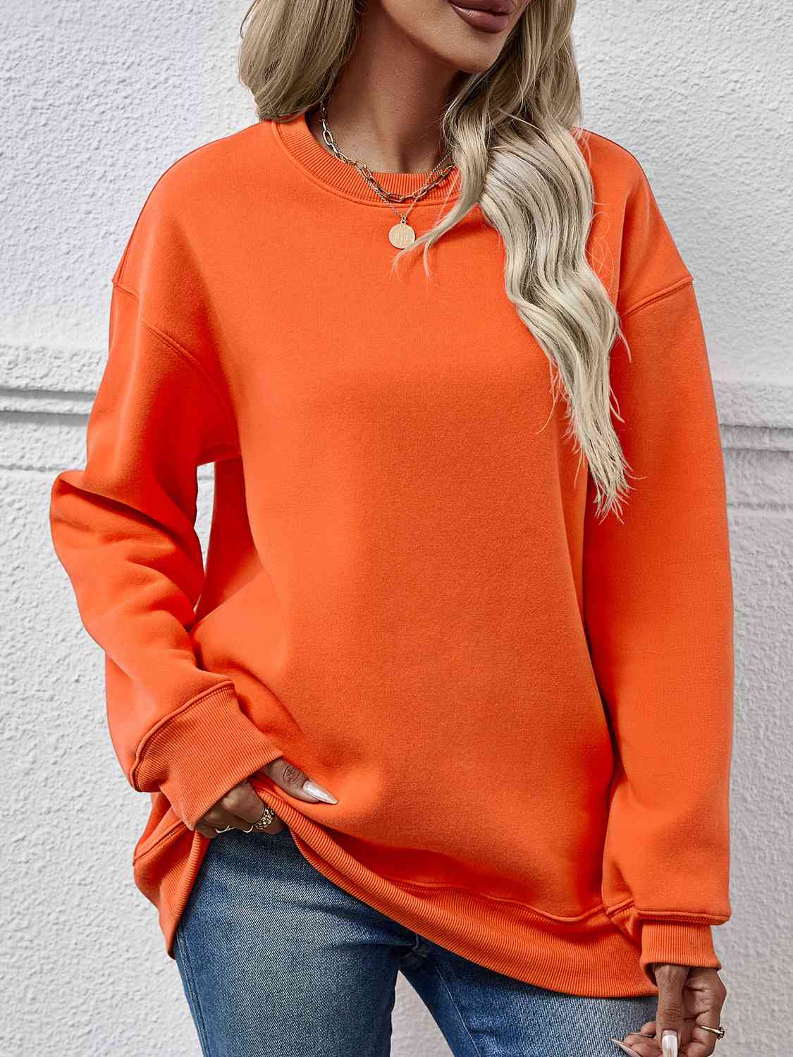 Round Neck Long Sleeve Sweatshirt king-general-store-5710.myshopify.com