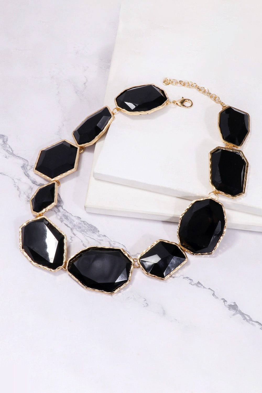 Geometrical Shape Zinc Alloy Frame Resin Necklace king-general-store-5710.myshopify.com