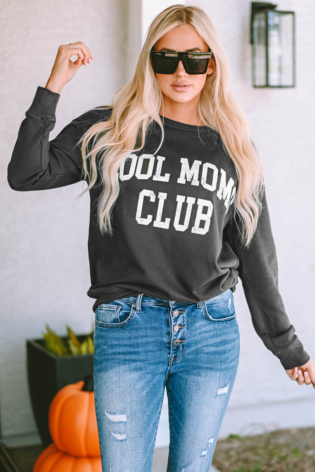 COOL MOM CLUB Round Neck Short Sleeve Sweatshirt king-general-store-5710.myshopify.com