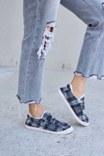 Forever Link Plaid Plush Flat Sneakers king-general-store-5710.myshopify.com