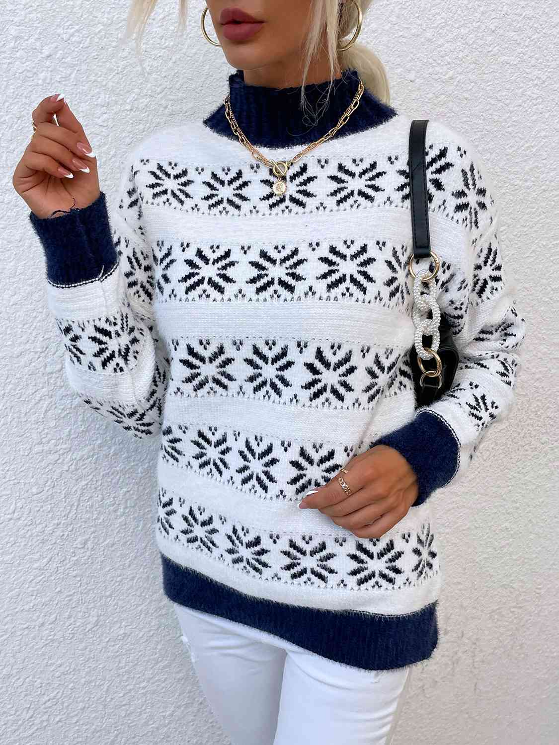 Snowflake Pattern Mock Neck Sweater king-general-store-5710.myshopify.com