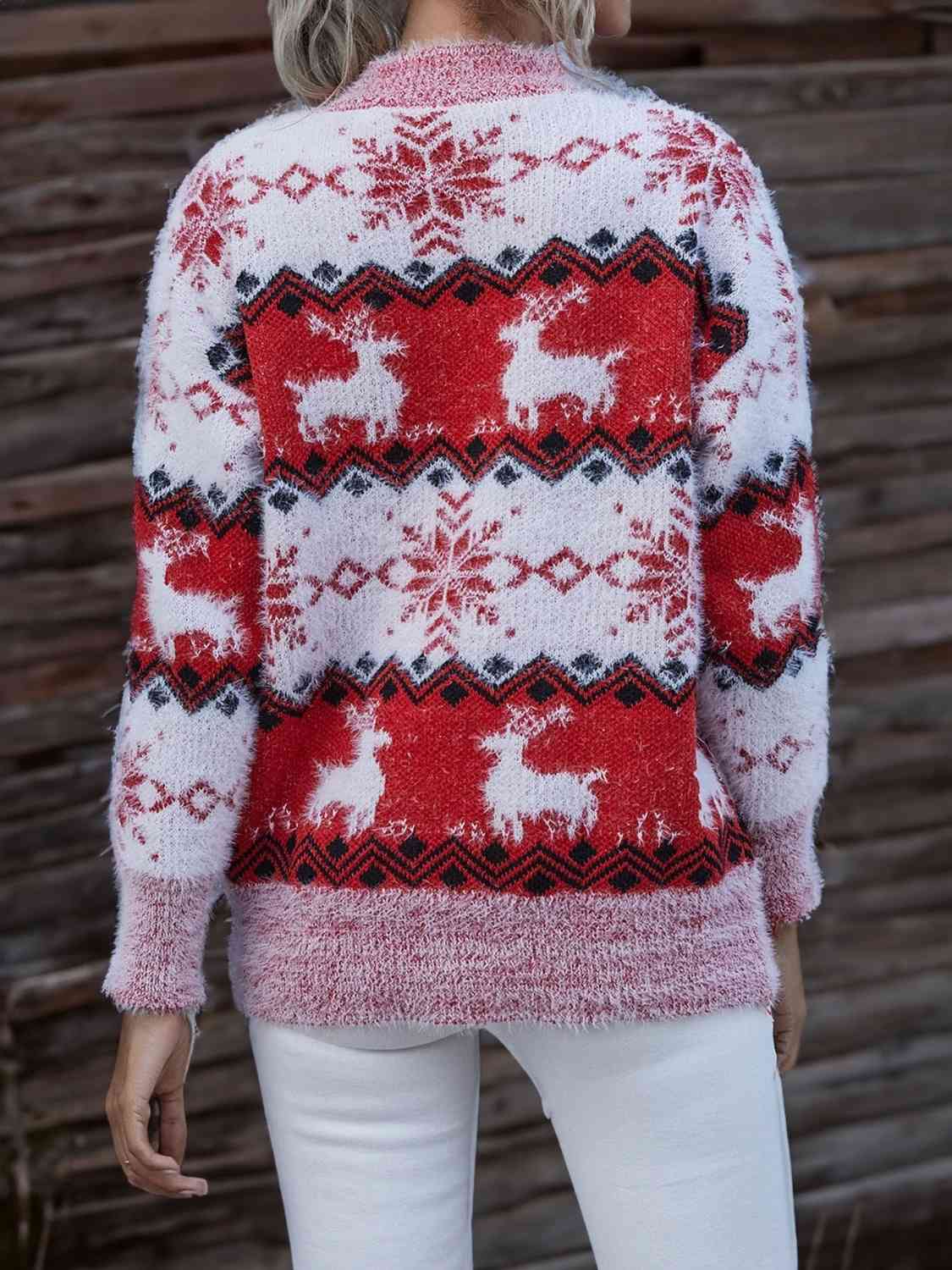 Reindeer & Snowflake Round Neck Sweater king-general-store-5710.myshopify.com