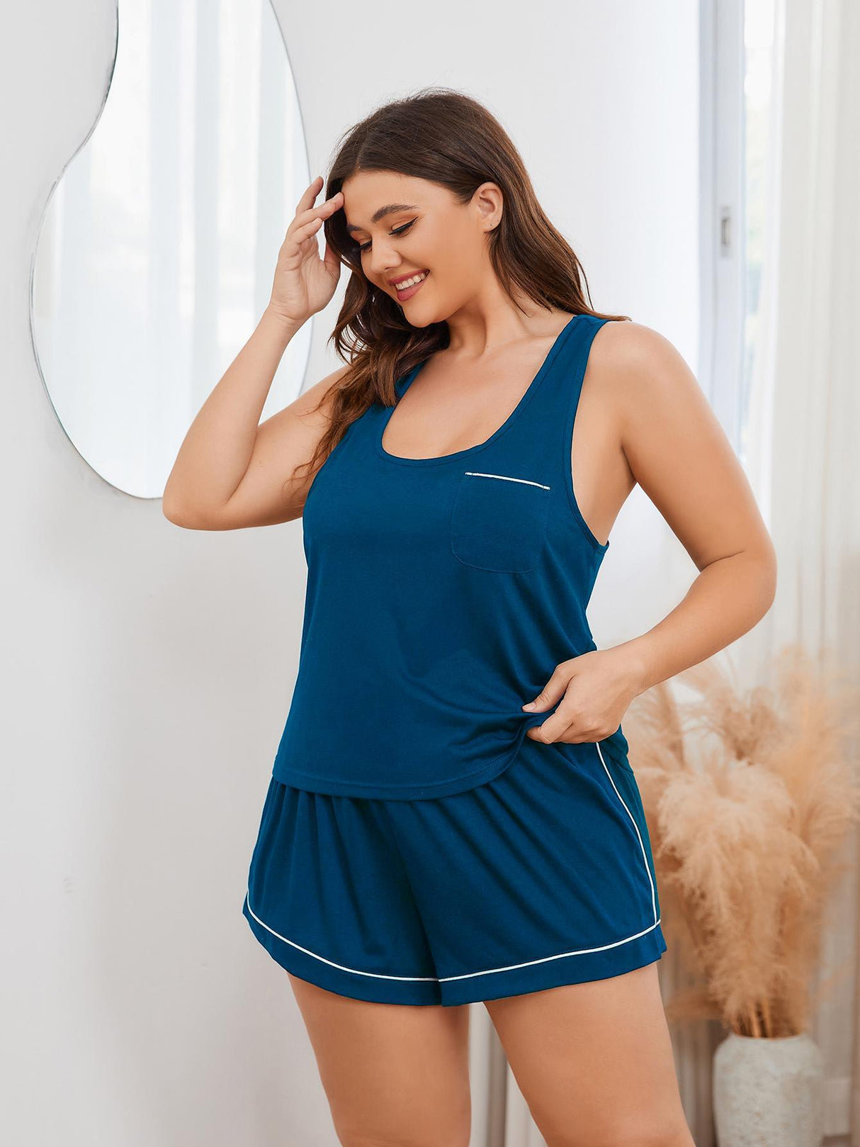 Plus Size Contrast Piping Racerback Tank and Shorts Lounge Set king-general-store-5710.myshopify.com