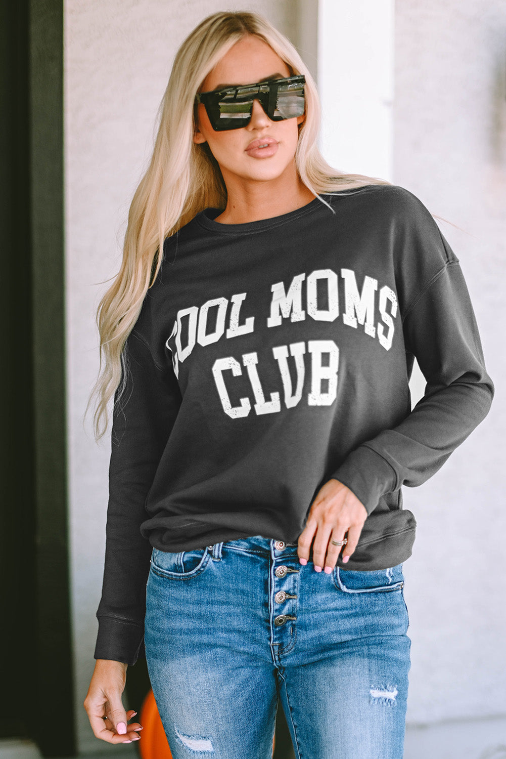 COOL MOM CLUB Round Neck Short Sleeve Sweatshirt king-general-store-5710.myshopify.com