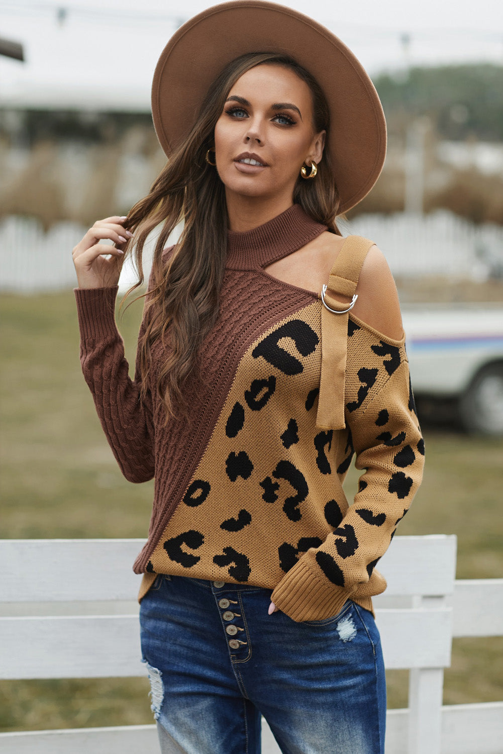 Leopard  Block Turtleneck Sweater king-general-store-5710.myshopify.com