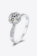 925 Sterling Silver 1 Carat Moissanite Ring - Kings Crown Jewel Boutique