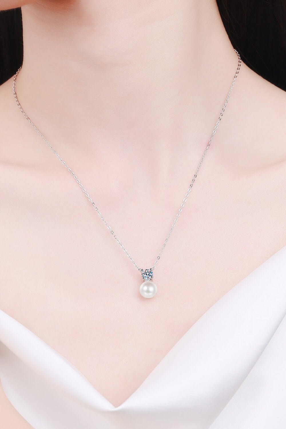 925 Sterling Silver Freshwater Pearl Moissanite Necklace - Kings Crown Jewel Boutique