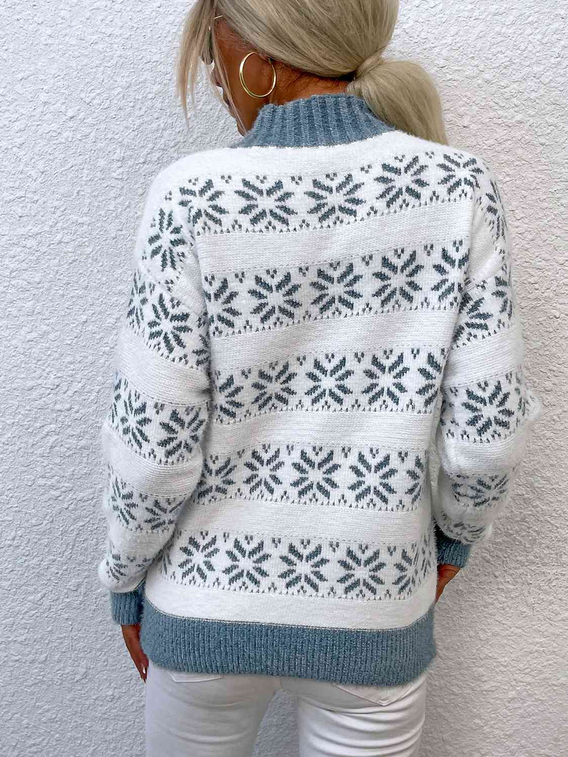 Snowflake Pattern Mock Neck Sweater king-general-store-5710.myshopify.com