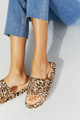 MMShoes Arms Around Me Open Toe Slide in Leopard king-general-store-5710.myshopify.com