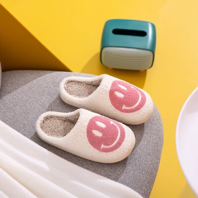 Melody Smiley Face Slippers king-general-store-5710.myshopify.com