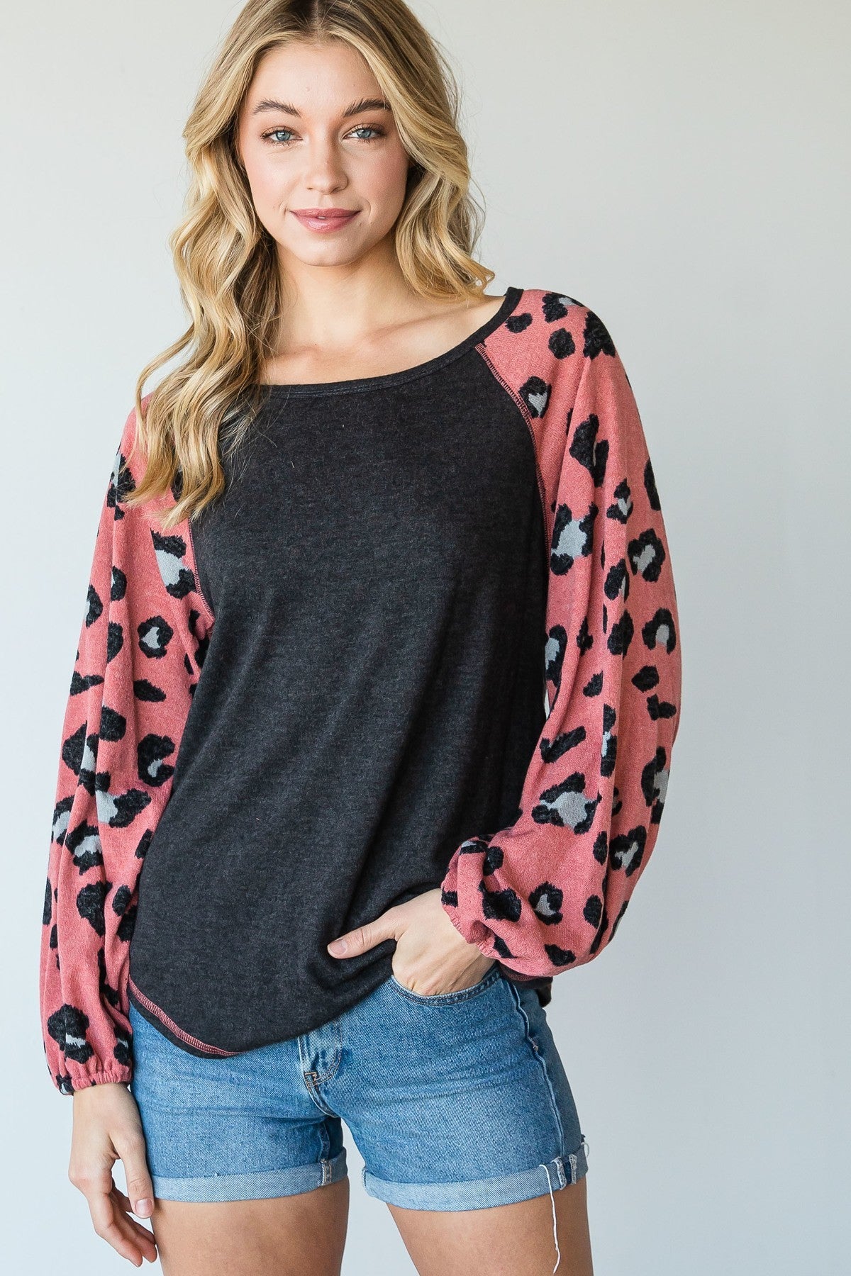 Round Neckline And Animal Print Color Block Top king-general-store-5710.myshopify.com