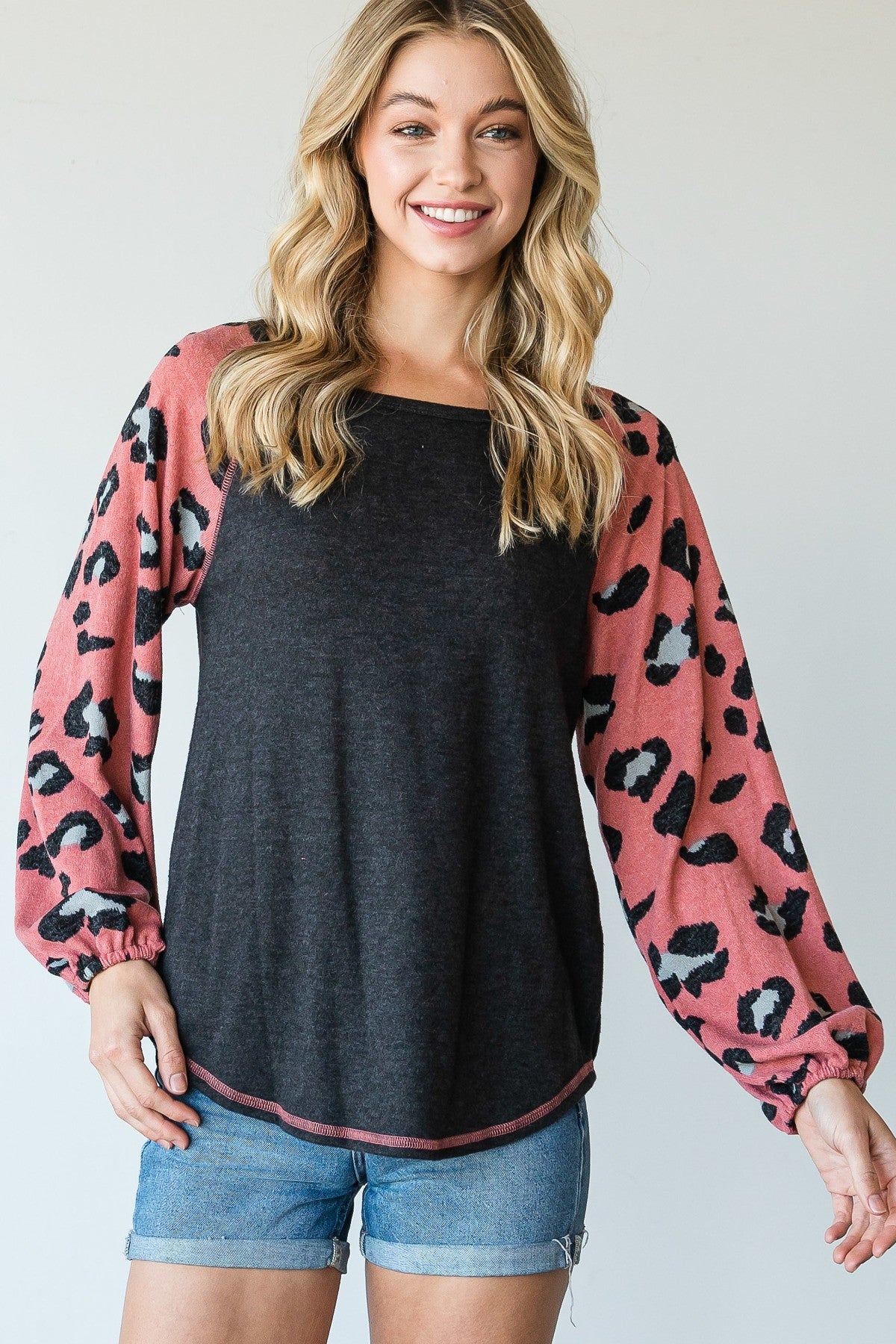 Round Neckline And Animal Print Color Block Top king-general-store-5710.myshopify.com