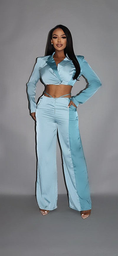 Blue Colorblock Crop Blazer With Matching Low Rise Wide Leg Pant Set With Pockets king-general-store-5710.myshopify.com