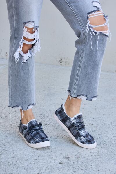 Forever Link Plaid Plush Flat Sneakers king-general-store-5710.myshopify.com