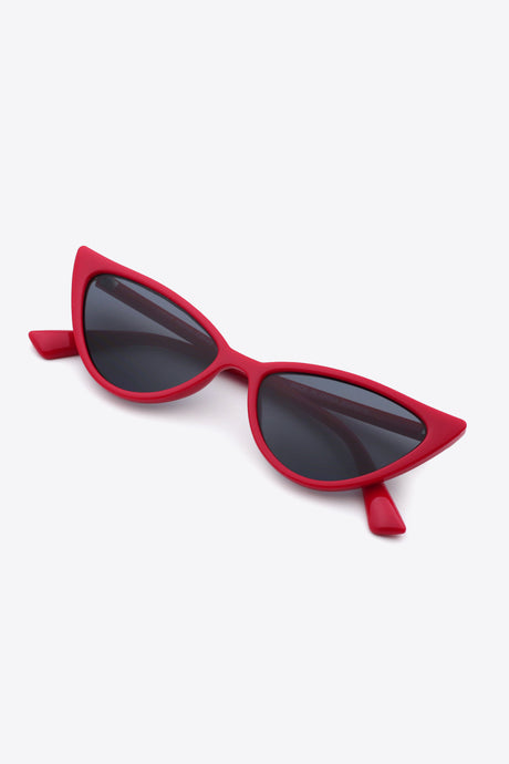 Polycarbonate Cat-Eye Sunglasses king-general-store-5710.myshopify.com