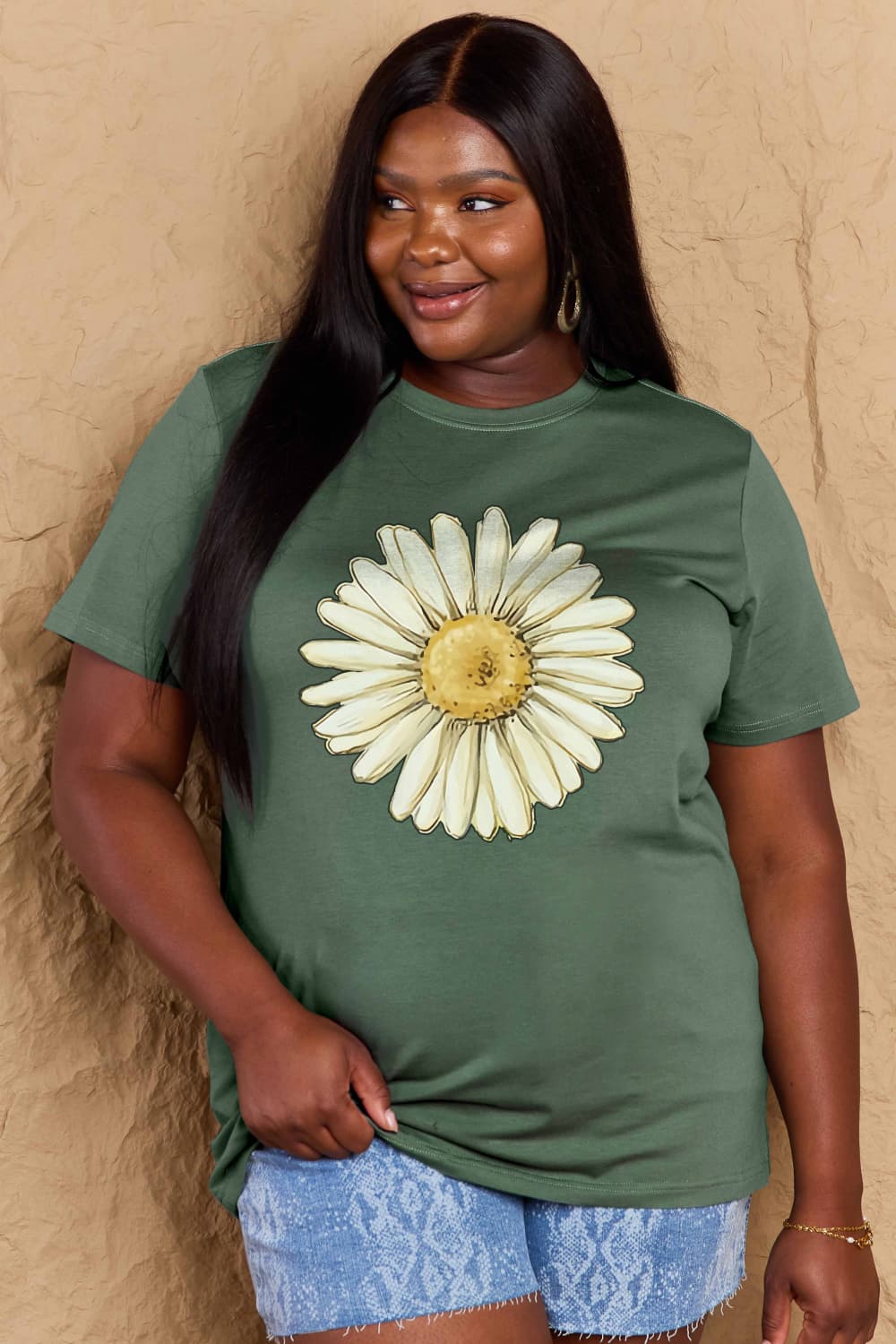 Simply Love Full Size FLOWER Graphic Cotton Tee king-general-store-5710.myshopify.com