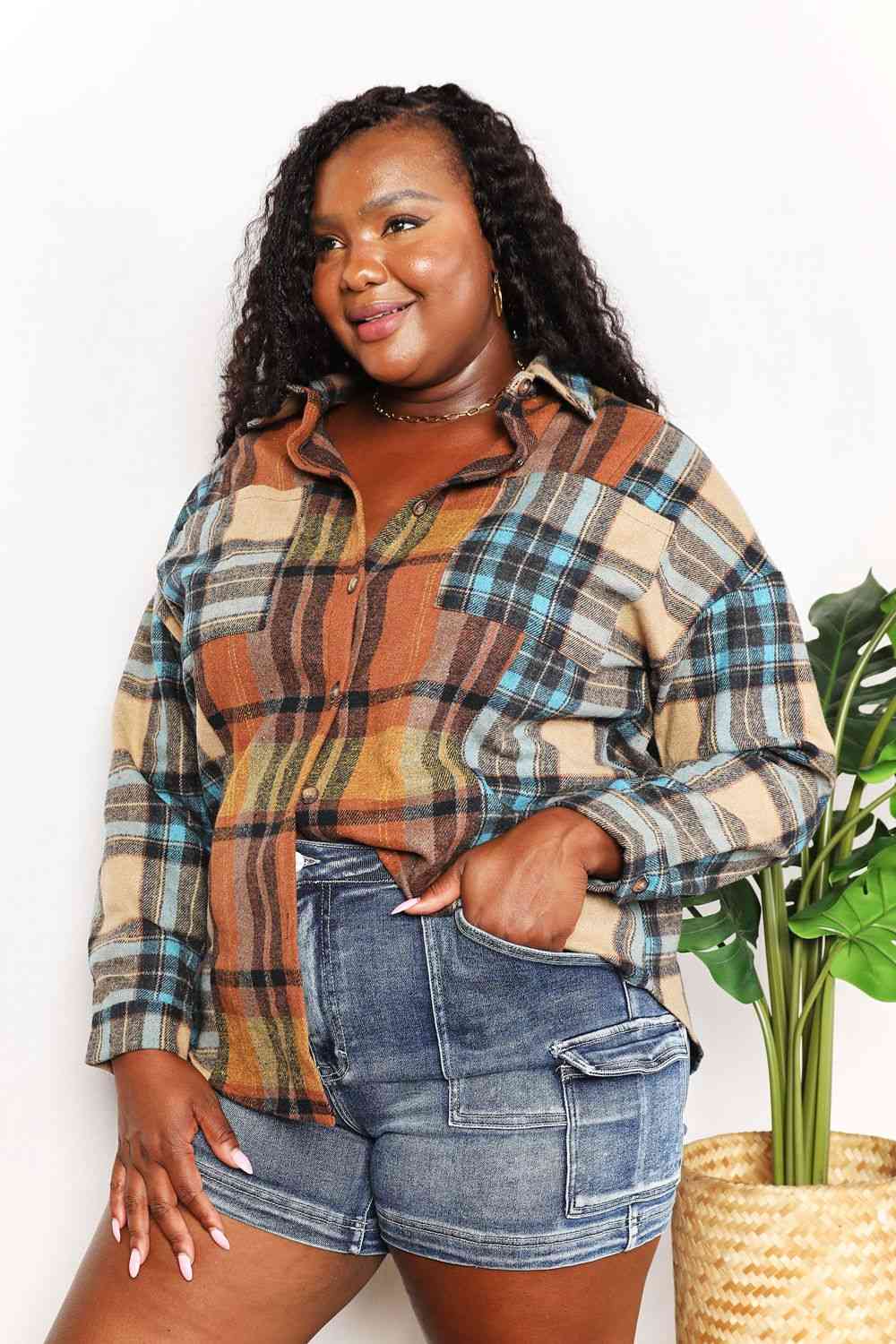 Double Take Plaid Curved Hem Shirt Jacket with Breast Pockets king-general-store-5710.myshopify.com