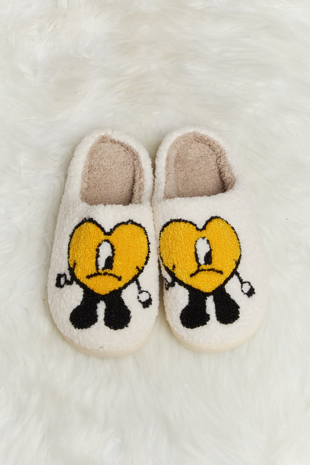 Melody Love Heart Print Plush Slippers king-general-store-5710.myshopify.com