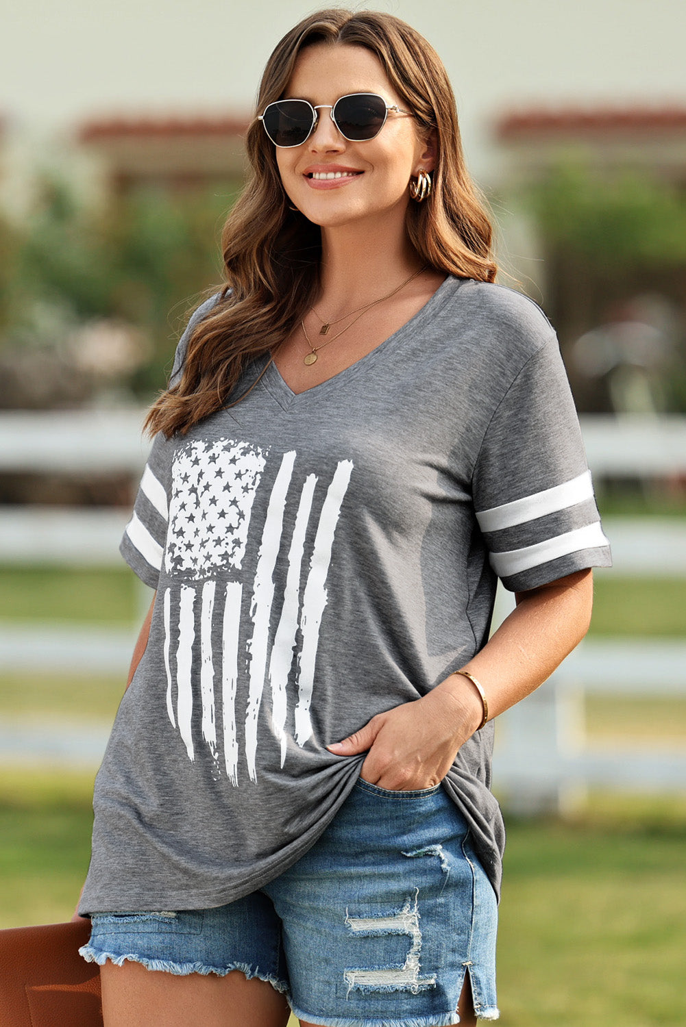 Plus Size US Flag Graphic V-Neck Tee king-general-store-5710.myshopify.com