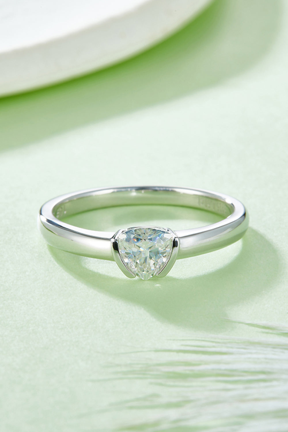 Moissanite 925 Sterling Silver Solitaire Ring king-general-store-5710.myshopify.com