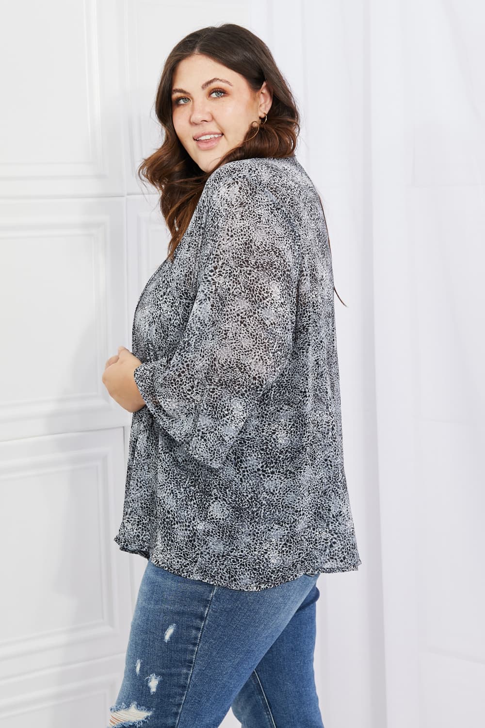 Melody Full Size Snake Print Chiffon Kimono king-general-store-5710.myshopify.com