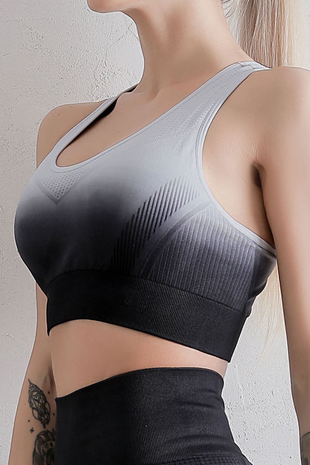 Gradient Racerback Sports Bra king-general-store-5710.myshopify.com