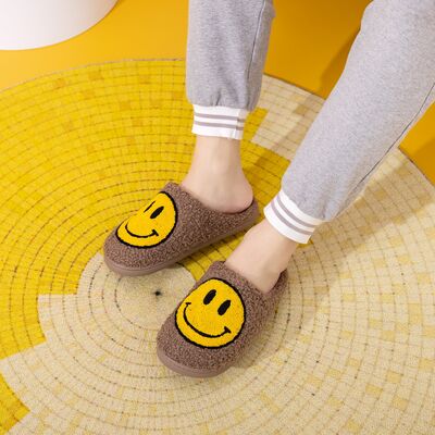 Melody Smiley Face Slippers king-general-store-5710.myshopify.com