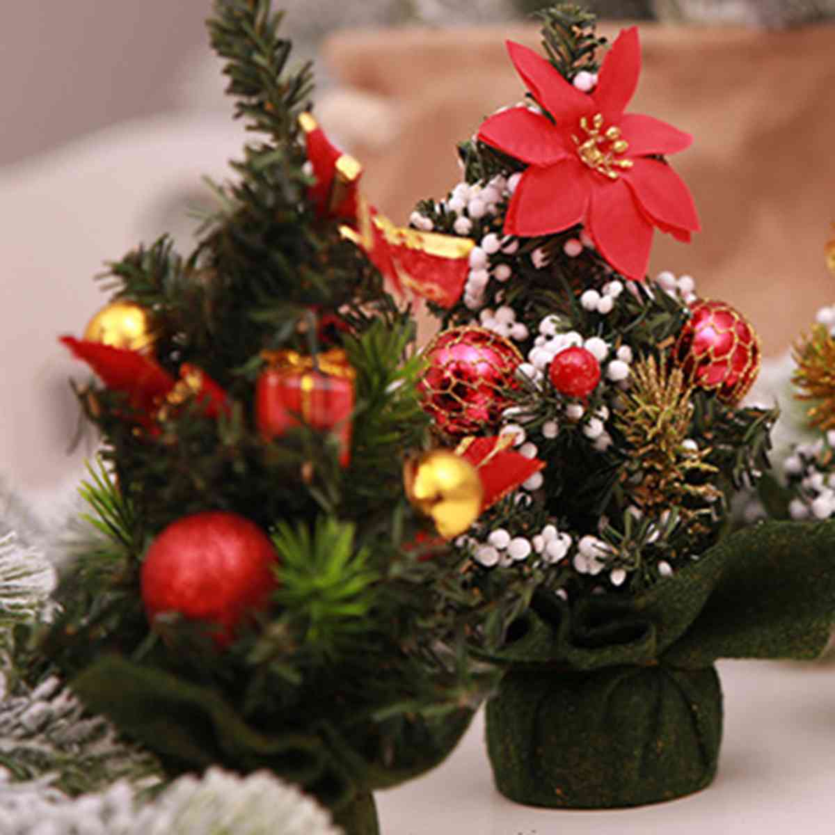 Random 2-Piece Christmas Tree Ornaments king-general-store-5710.myshopify.com
