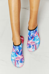 MMshoes On The Shore Water Shoes in Pink and Sky Blue king-general-store-5710.myshopify.com