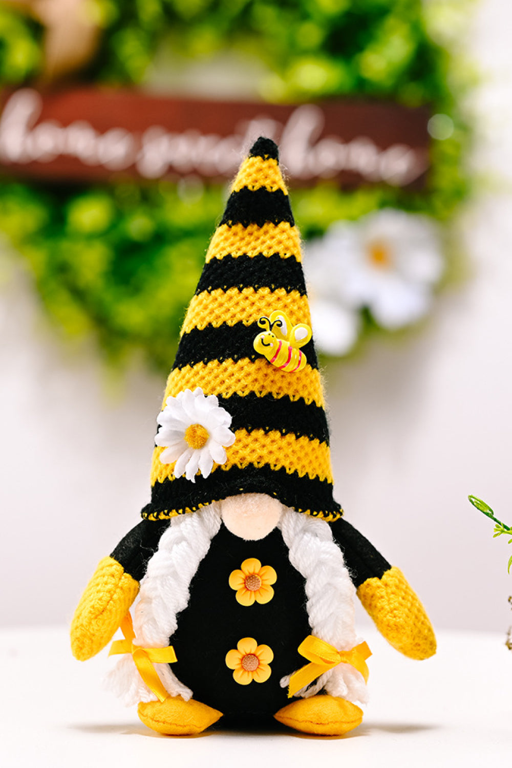 Bee and Flower Decor Faceless Gnome king-general-store-5710.myshopify.com