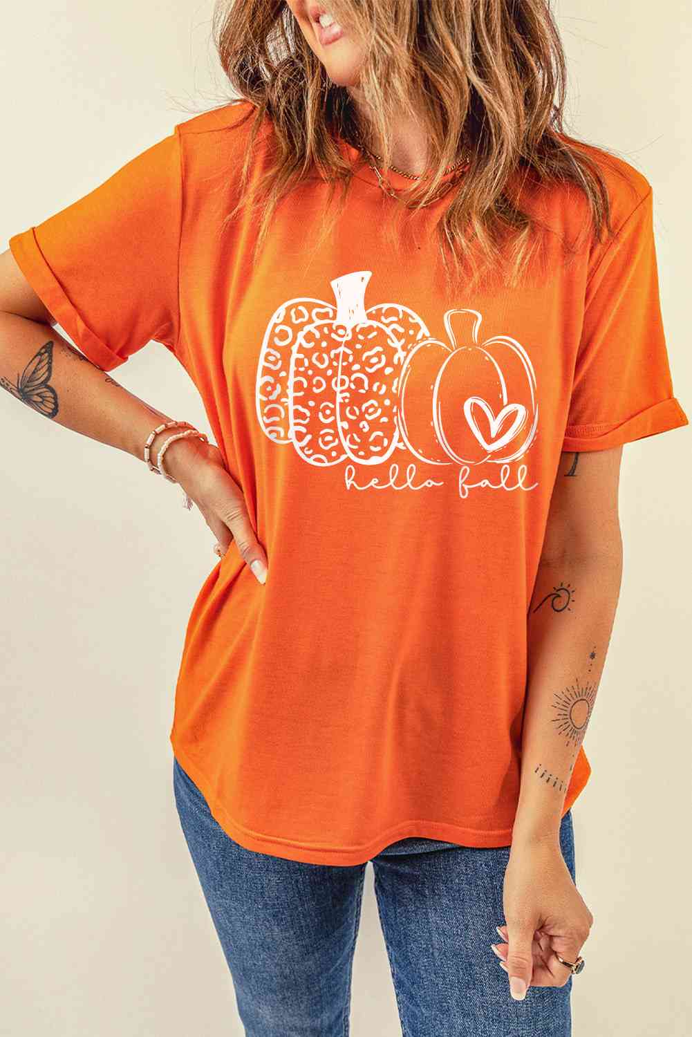 HELLO FALL Pumpkin Graphic T-Shirt king-general-store-5710.myshopify.com