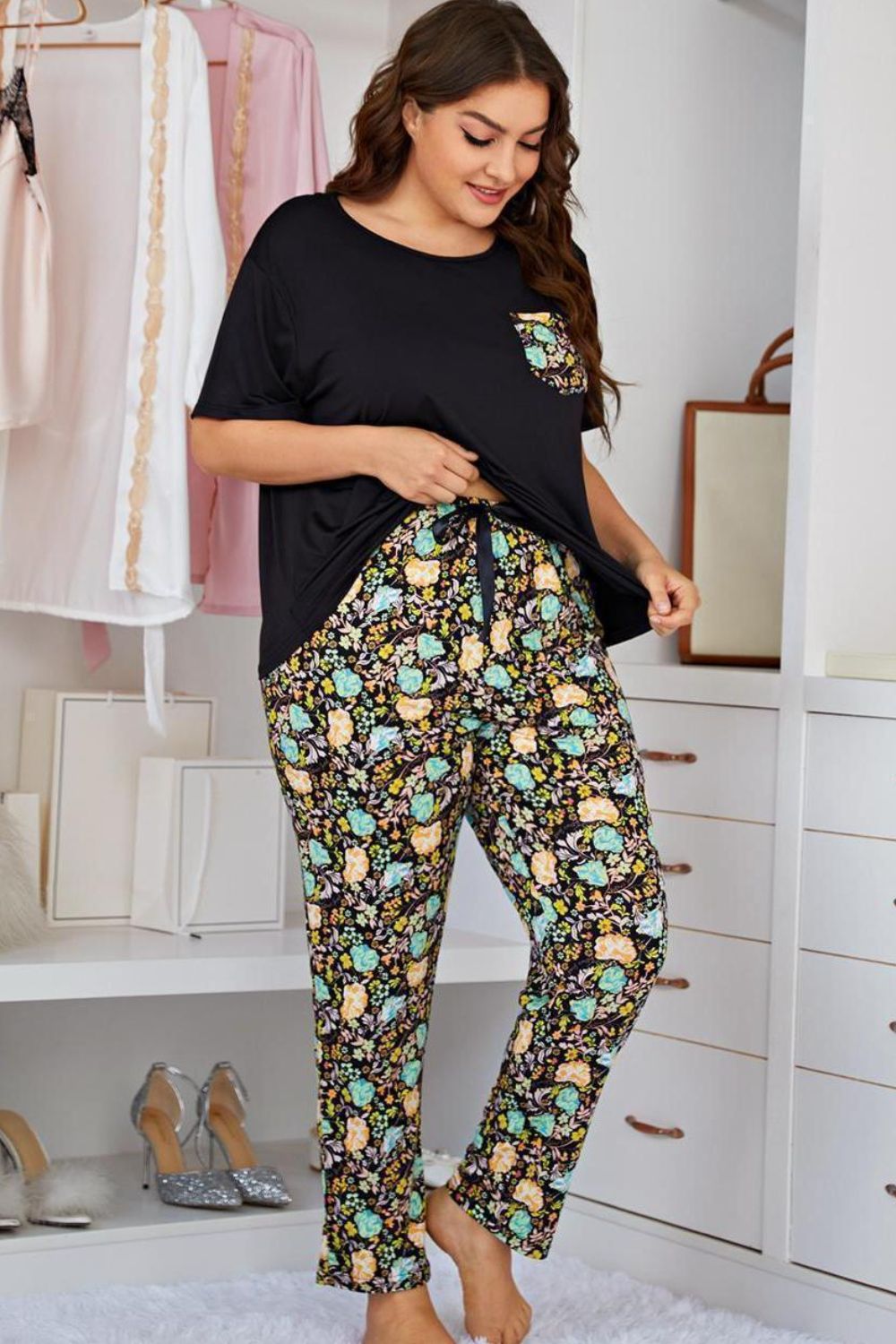 Plus Size Contrast Round Neck Tee and Floral Pants Lounge Set king-general-store-5710.myshopify.com