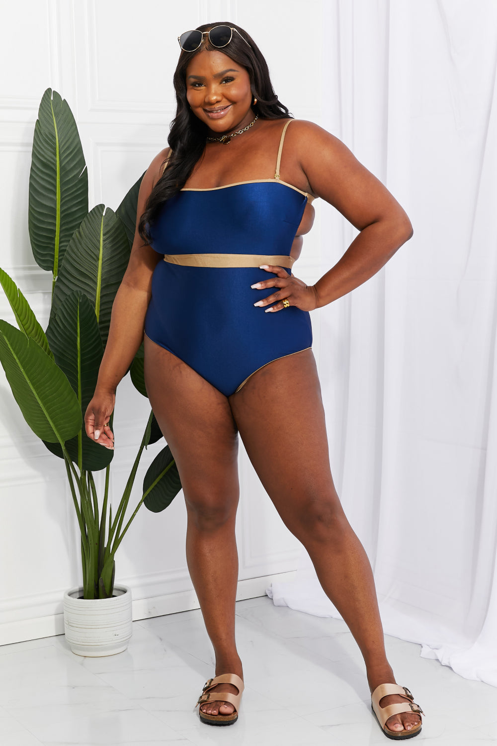 Marina West Swim Wave Break Contrast Trim One-Piece king-general-store-5710.myshopify.com