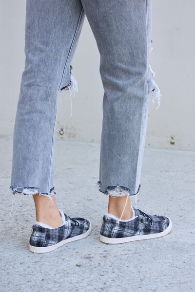 Forever Link Plaid Plush Flat Sneakers king-general-store-5710.myshopify.com