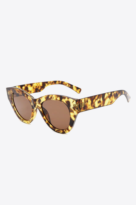 Tortoiseshell Polycarbonate Wayfarer Sunglasses king-general-store-5710.myshopify.com