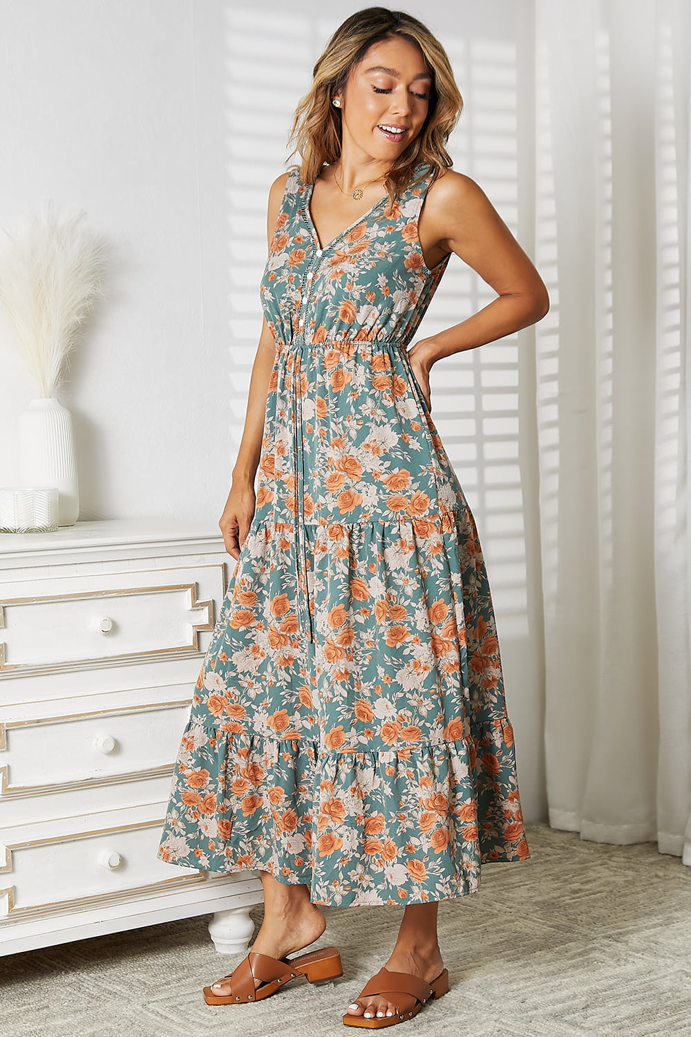 Double Take Floral V-Neck Tiered Sleeveless Dress king-general-store-5710.myshopify.com