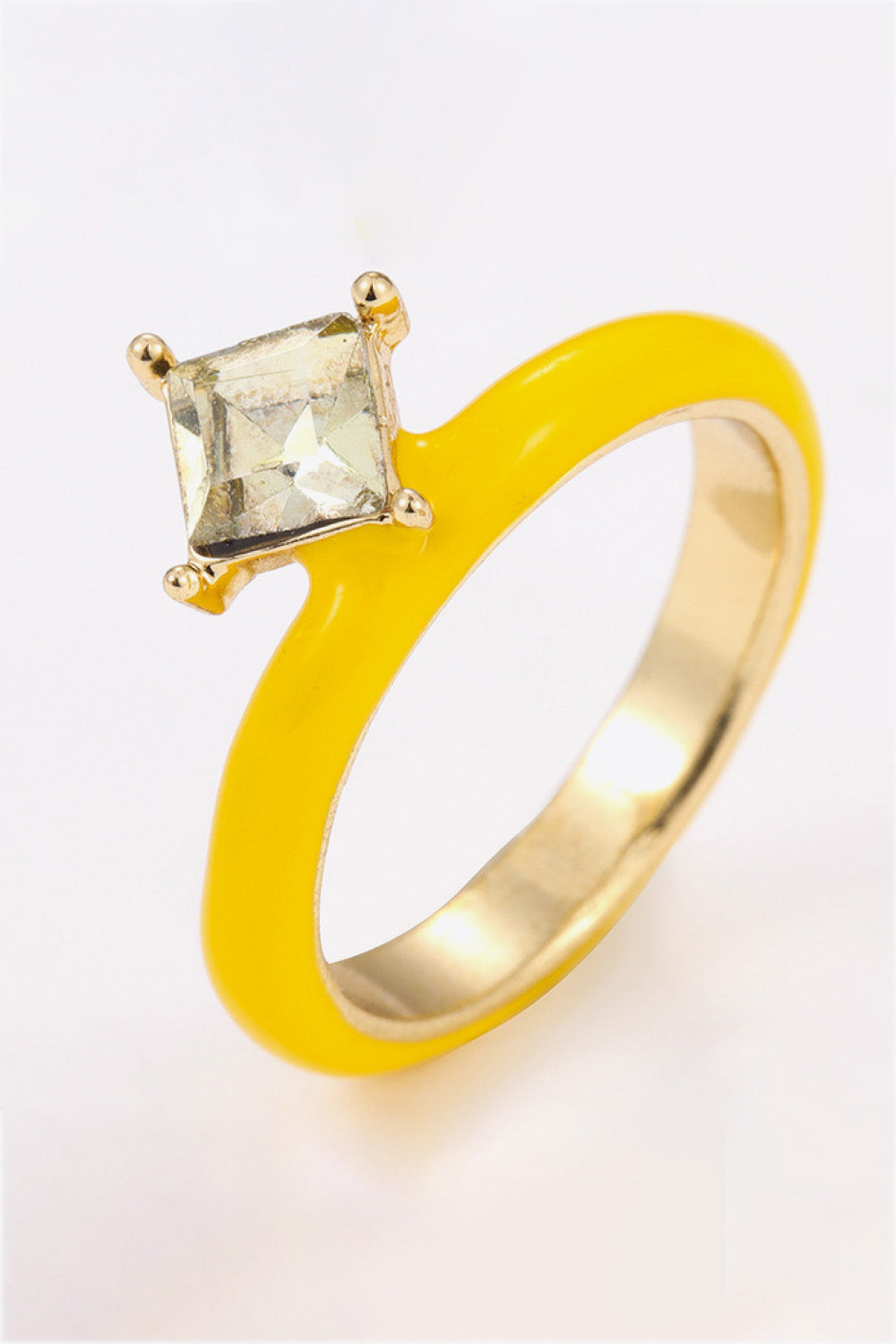 Everyday Delight 18K Gold Plated Glass Stone Ring king-general-store-5710.myshopify.com