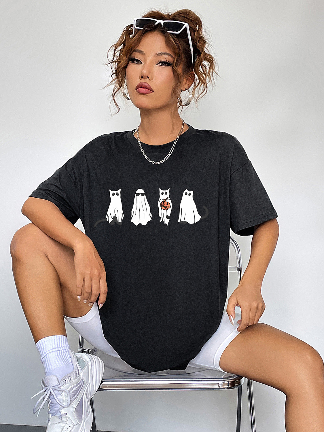 Round Neck Short Sleeve Ghost Graphic T-Shirt king-general-store-5710.myshopify.com