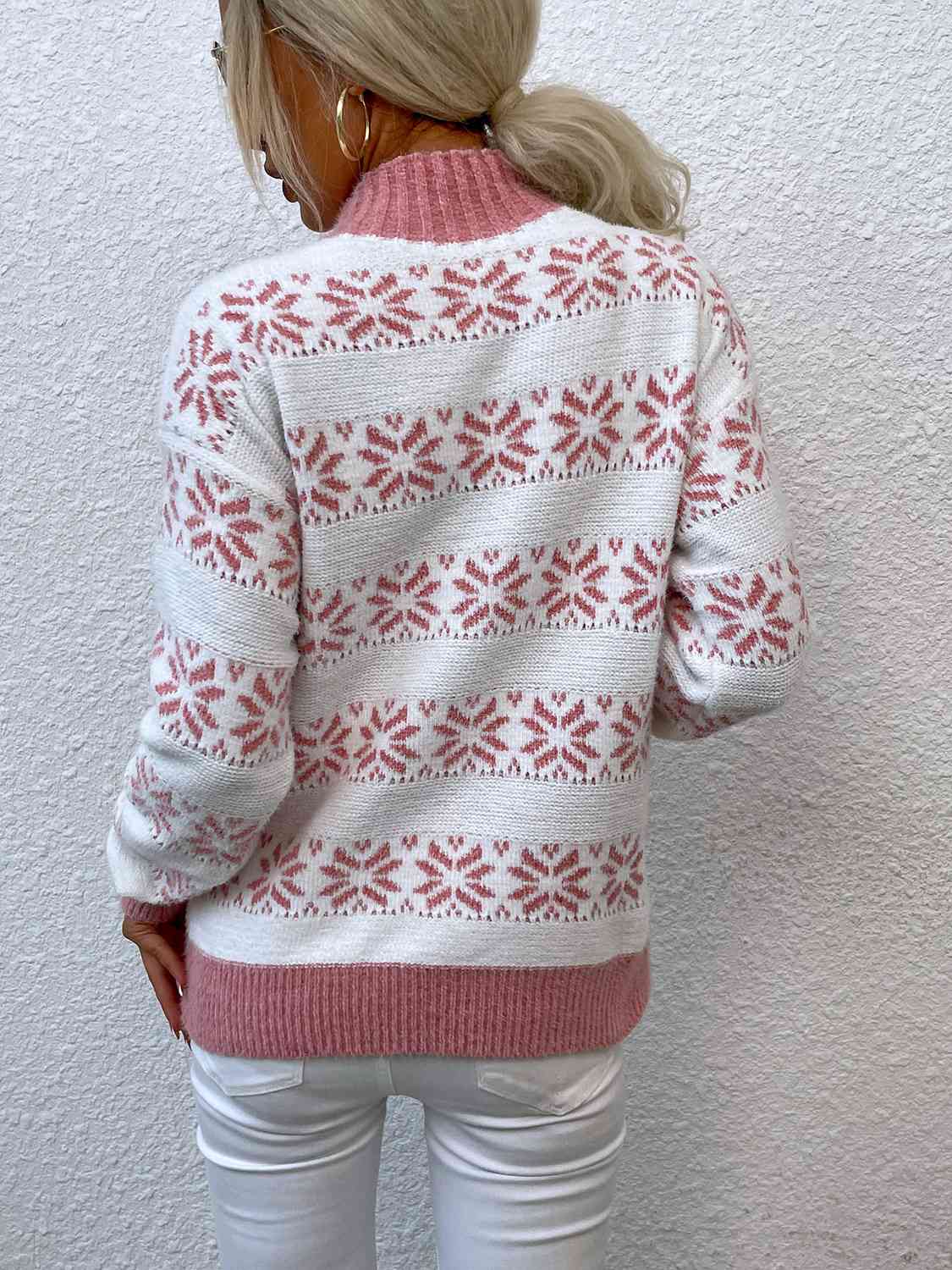 Snowflake Pattern Mock Neck Sweater king-general-store-5710.myshopify.com