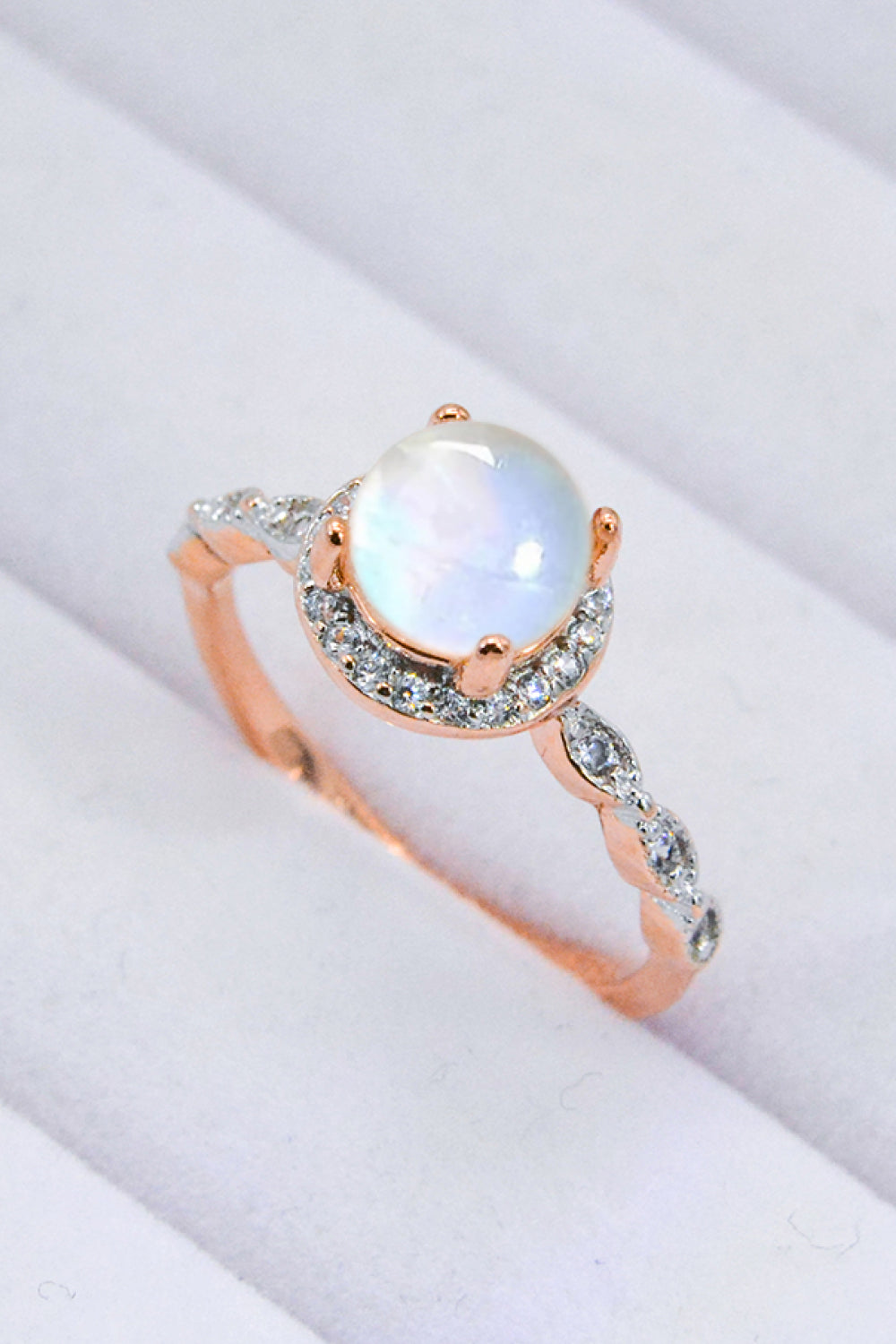 Round Moonstone Ring king-general-store-5710.myshopify.com